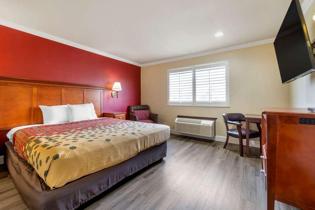 Econo Lodge Moreno Valley Oda fotoğraf