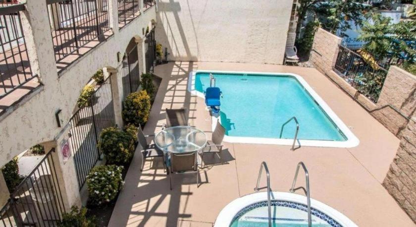 Econo Lodge Moreno Valley Dış mekan fotoğraf