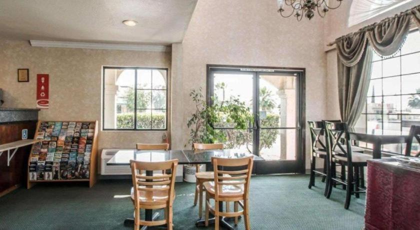 Econo Lodge Moreno Valley Dış mekan fotoğraf